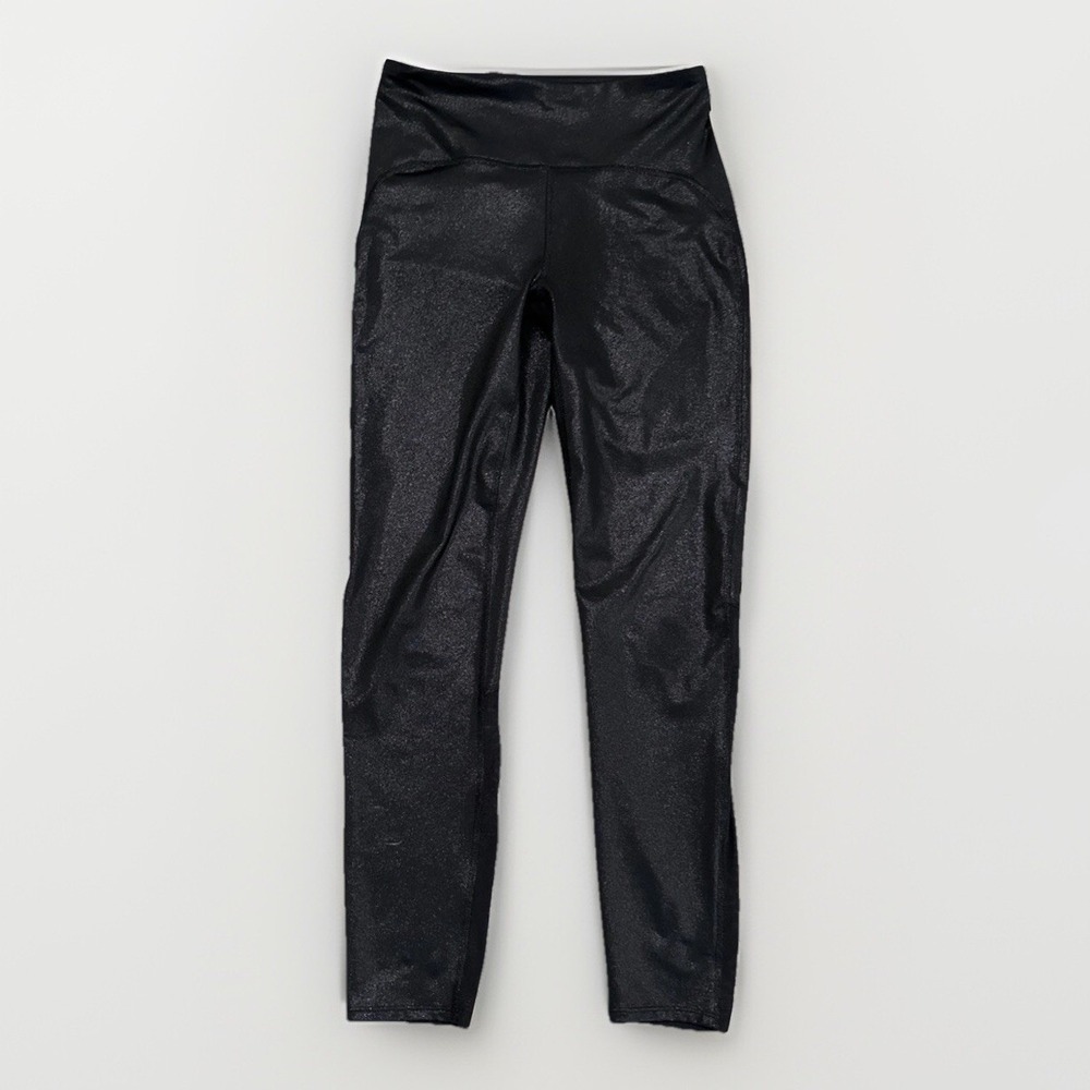 High-Waist Shimmery Black Active Leggings